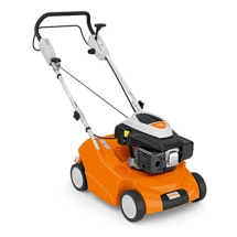 Scarificateur thermique Stihl RL 540, largeur de travail 38 cm, bac 50 L en option